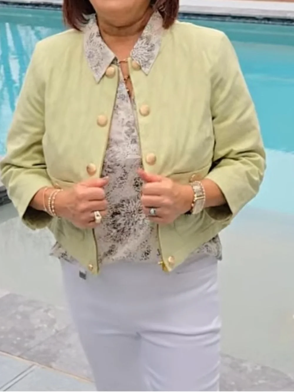 CAbi firework top